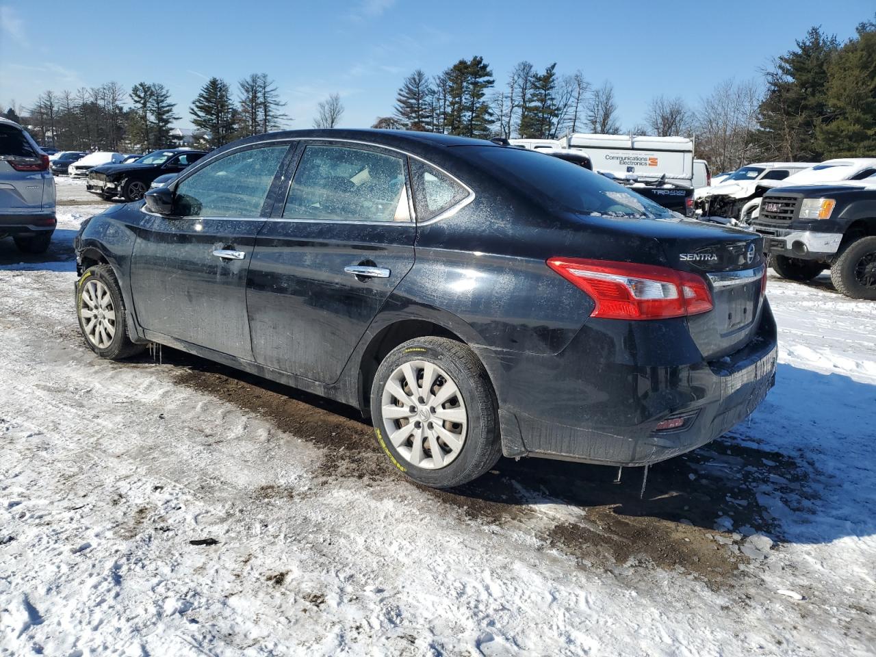2016 Nissan Sentra - Image 2