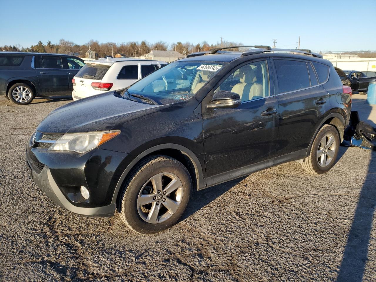 2015 Toyota RAV 4 - Image 1