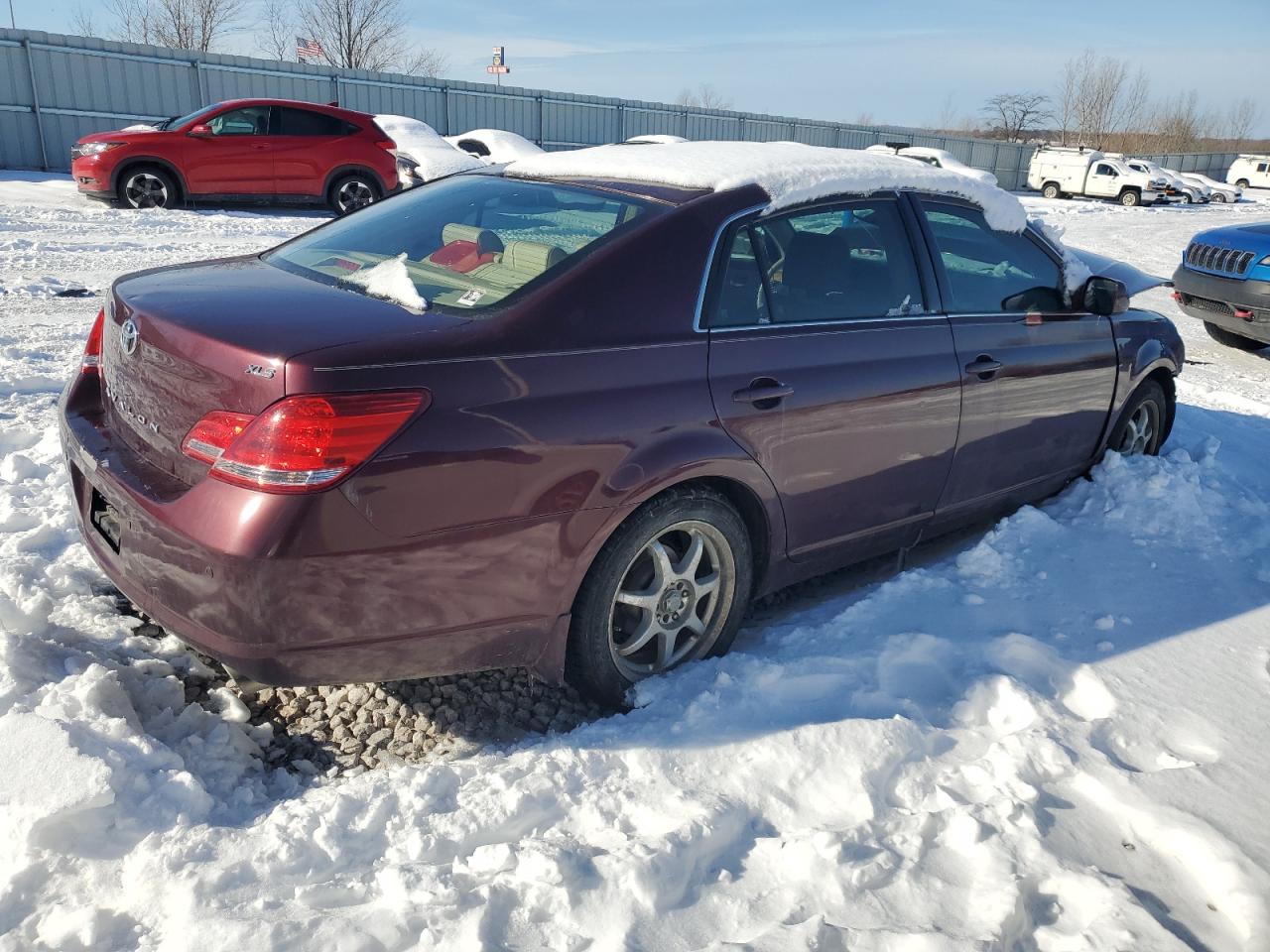 2006 Toyota Avalon - Image 3