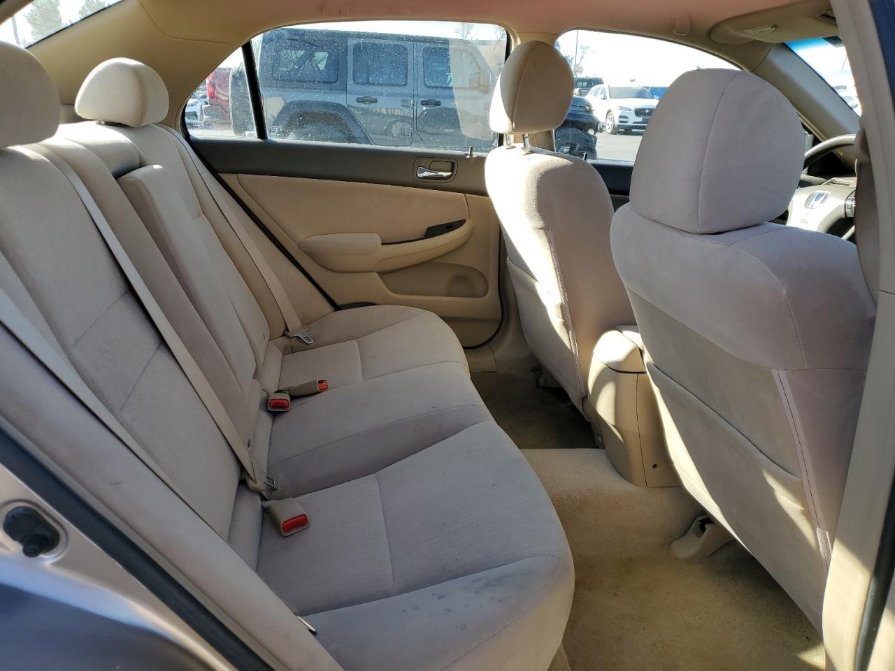 2003 Honda Accord - Image 10