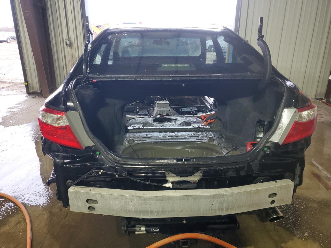 2015 Toyota Camry - Image 6