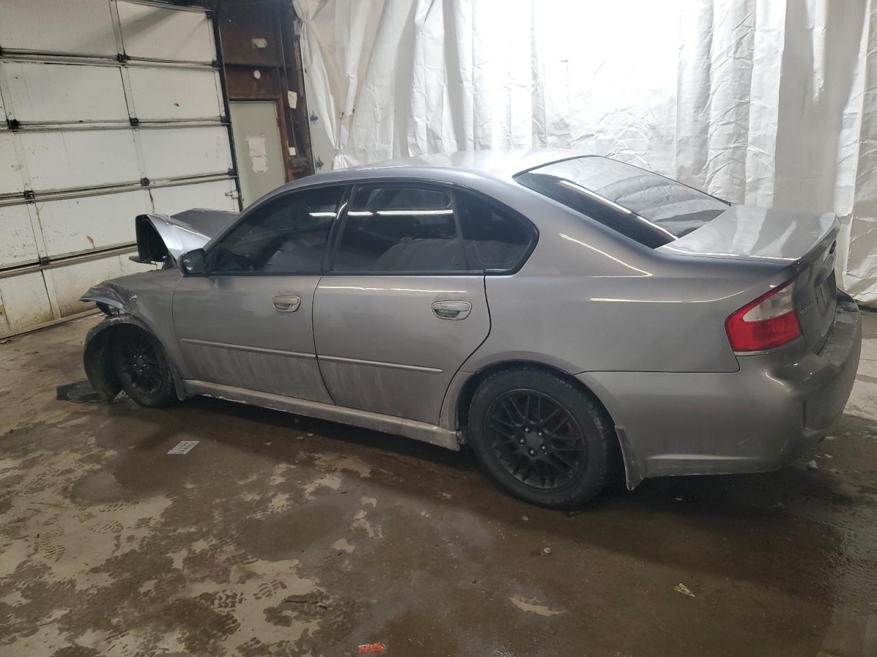 2008 Subaru Legacy - Image 2
