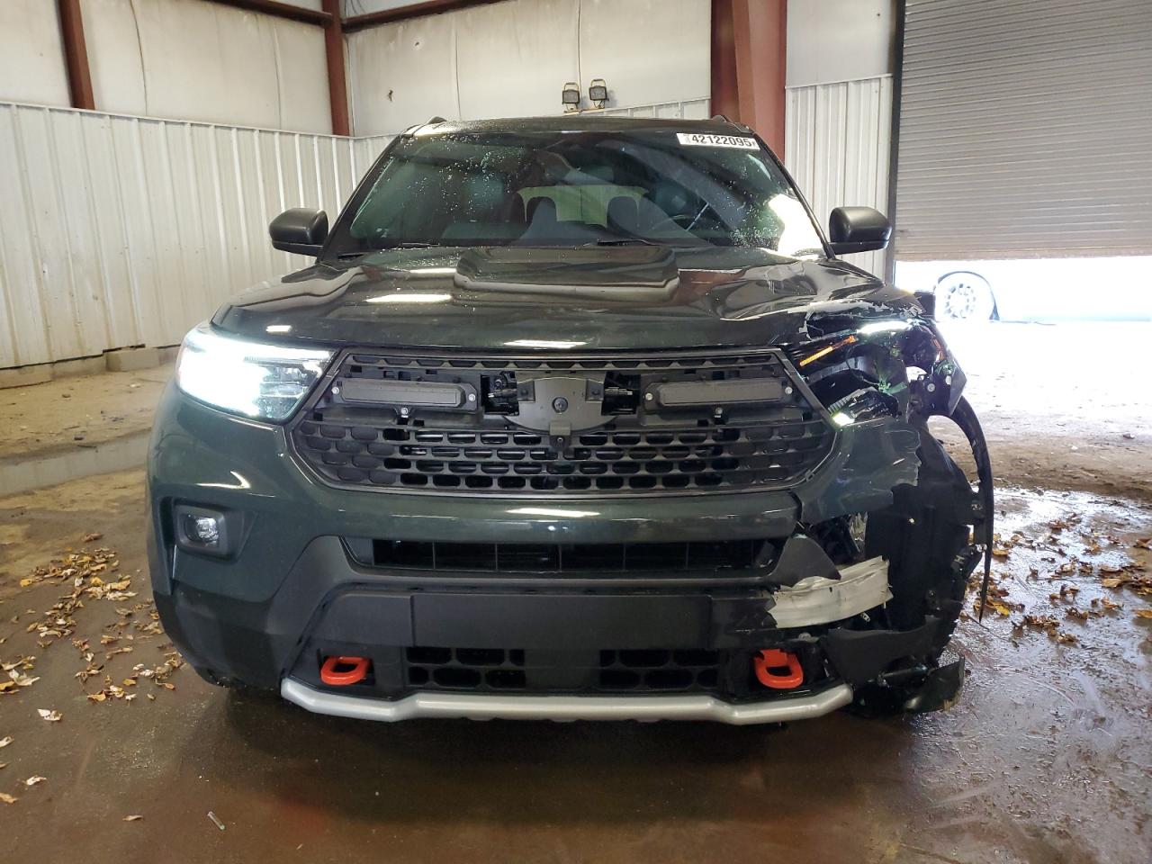 2022 Ford Explorer - Image 5