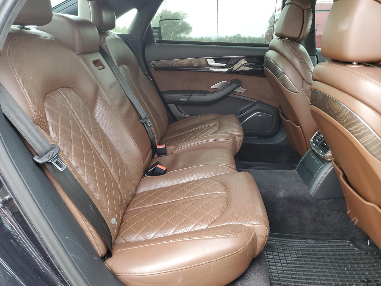 2015 Audi A8 - Image 10