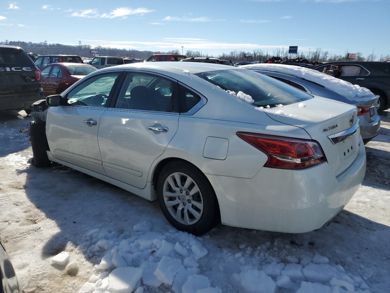 2013 Nissan Altima - Image 2