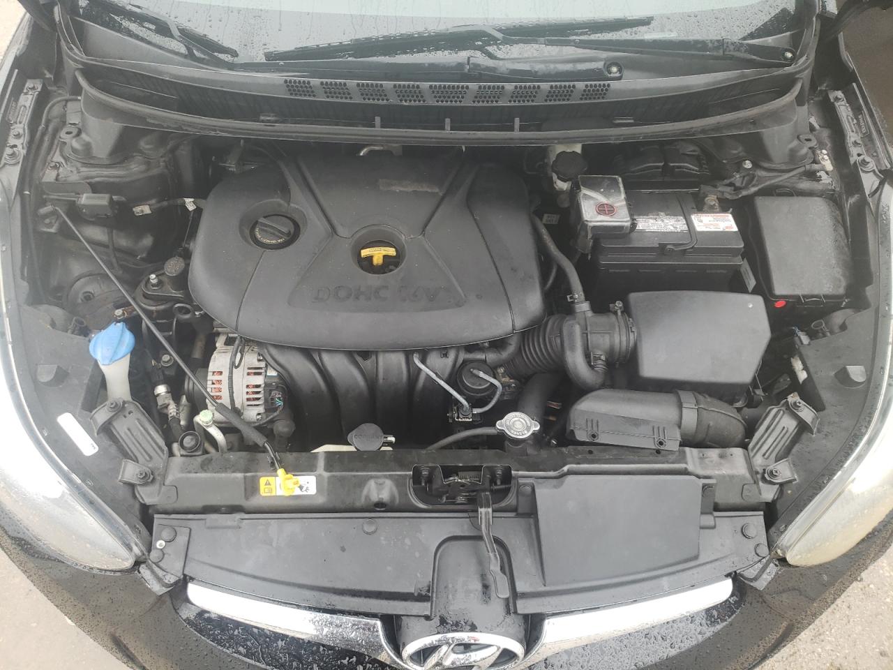 2014 Hyundai Elantra - Image 12