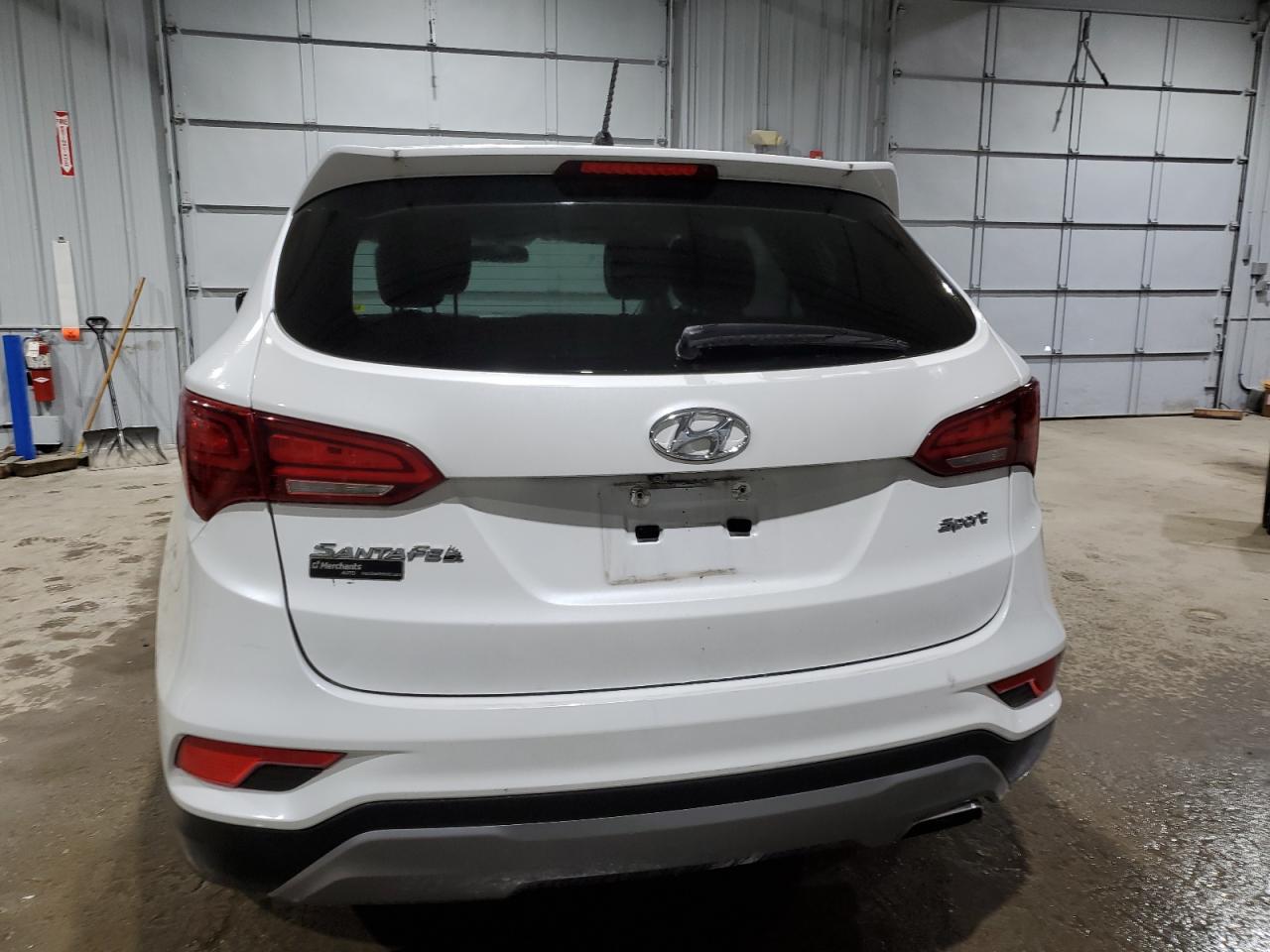 2018 Hyundai Santa Fe - Image 6