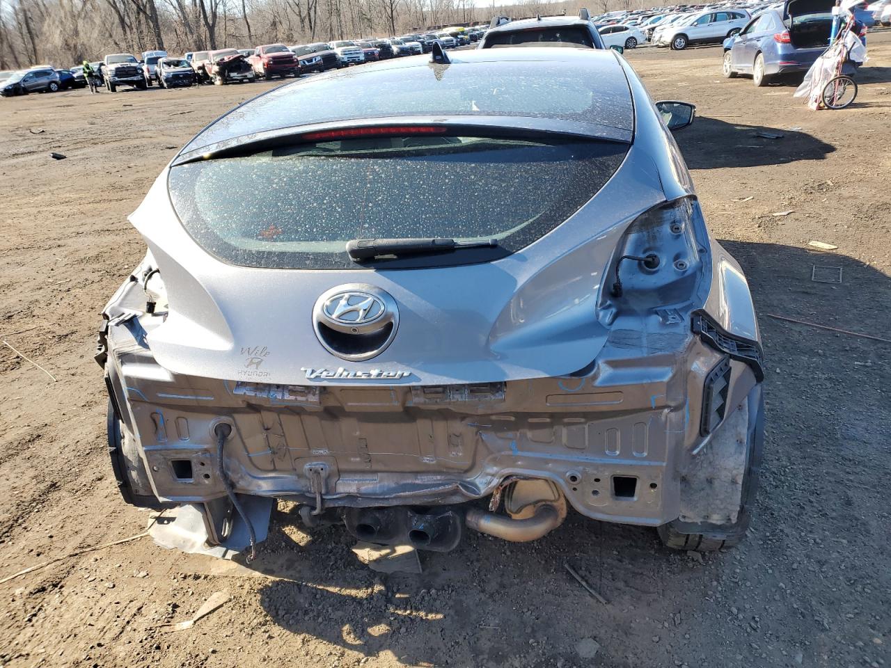 2014 Hyundai Veloster - Image 6