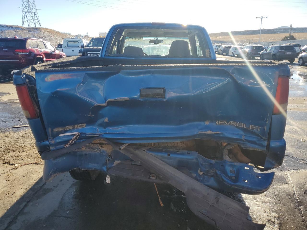 2000 Chevrolet S-10 Pickup - Image 6