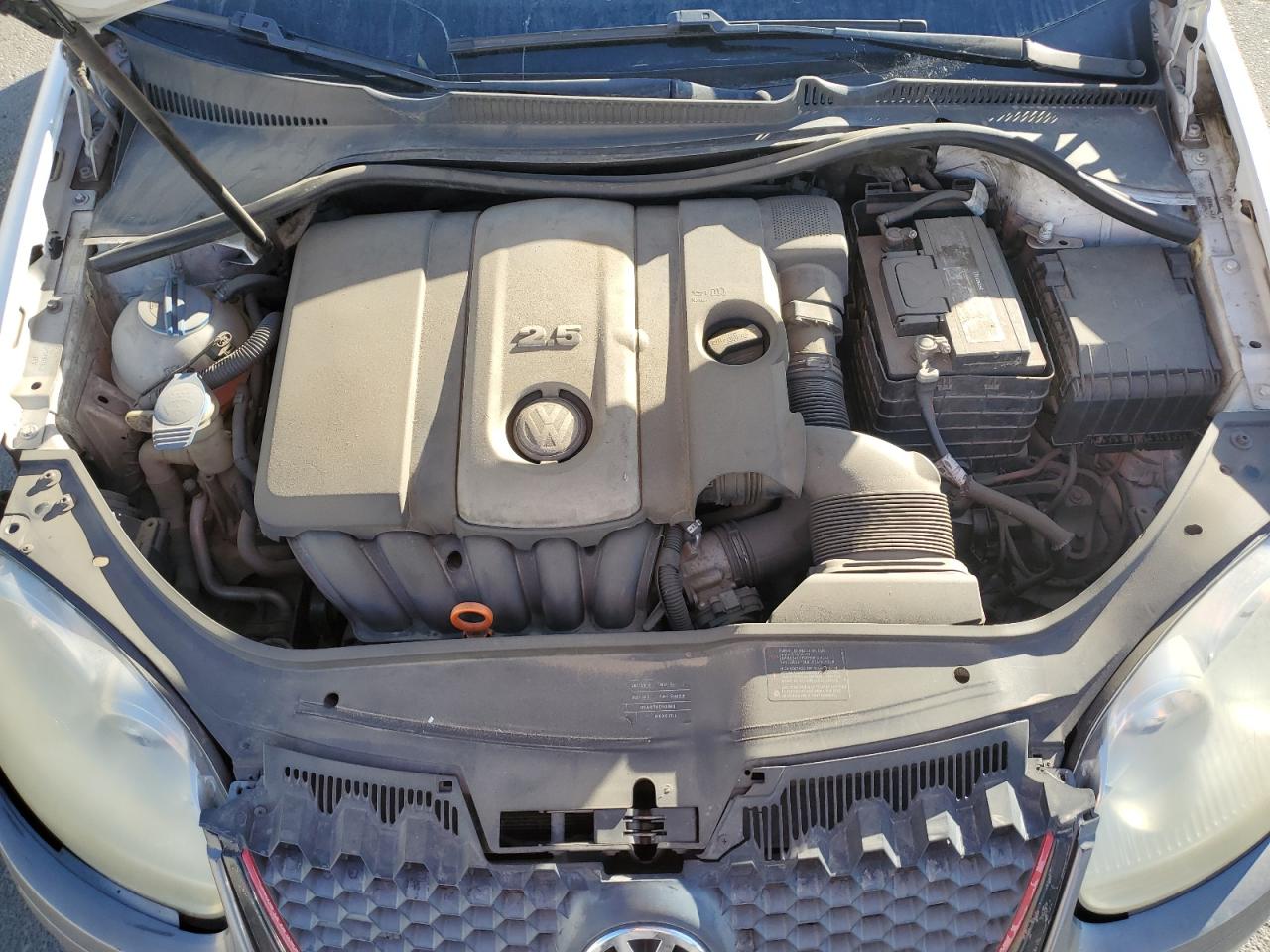 2009 Volkswagen Golf - Image 11