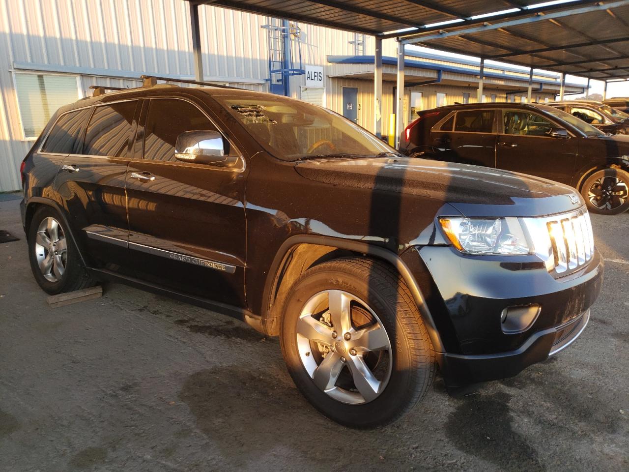 2013 Jeep Grand Cherokee - Image 4