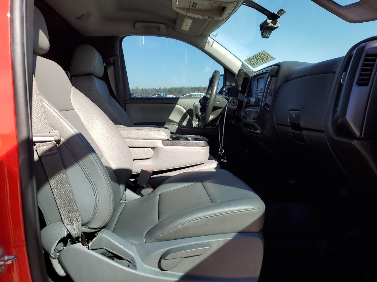 2016 Chevrolet Silverado - Image 11