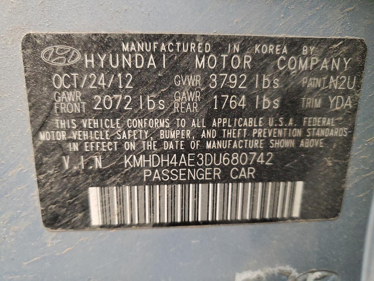 2013 Hyundai Elantra - Image 12
