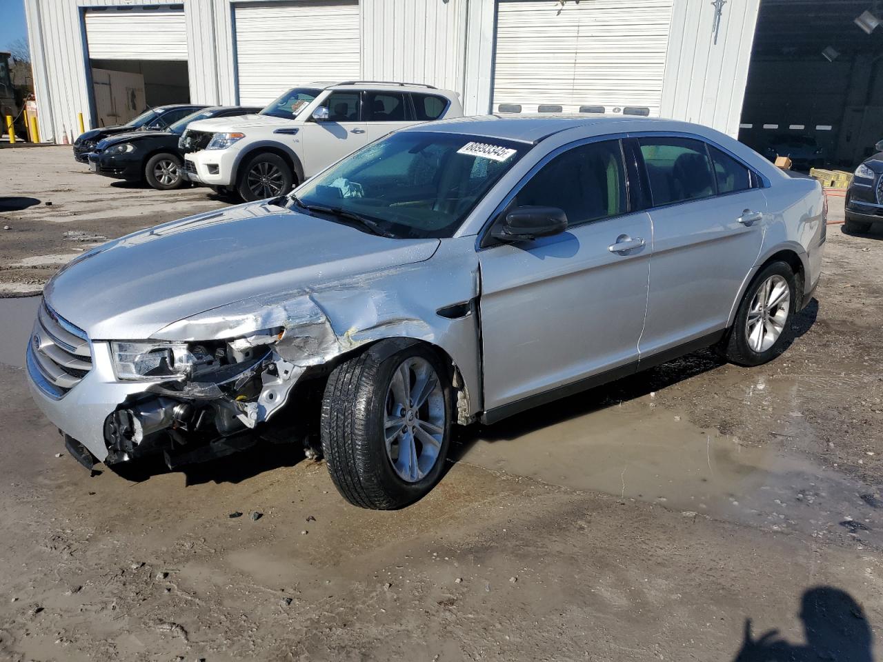 2015 Ford Taurus - Image 1