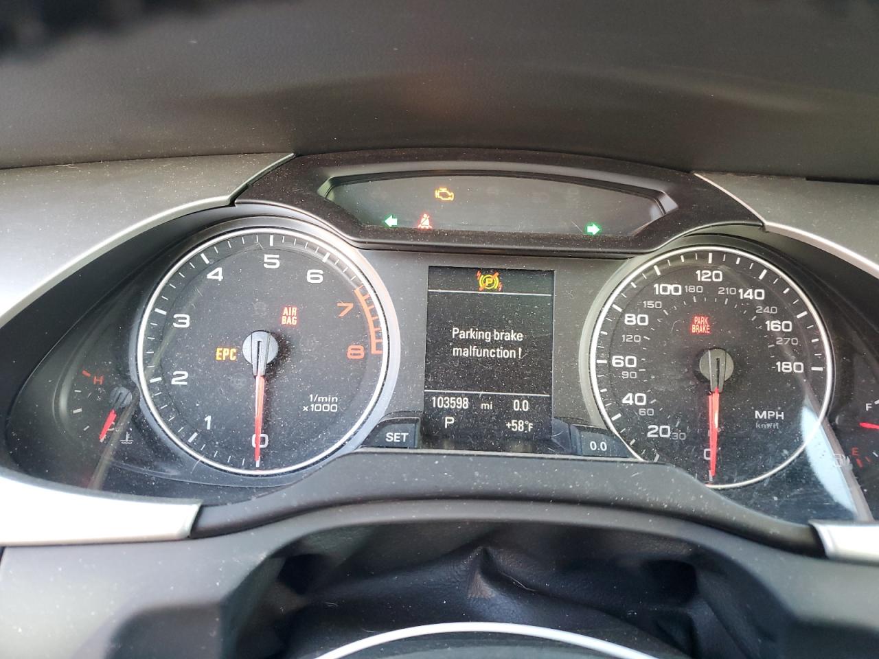 2010 Audi A4 - Image 9