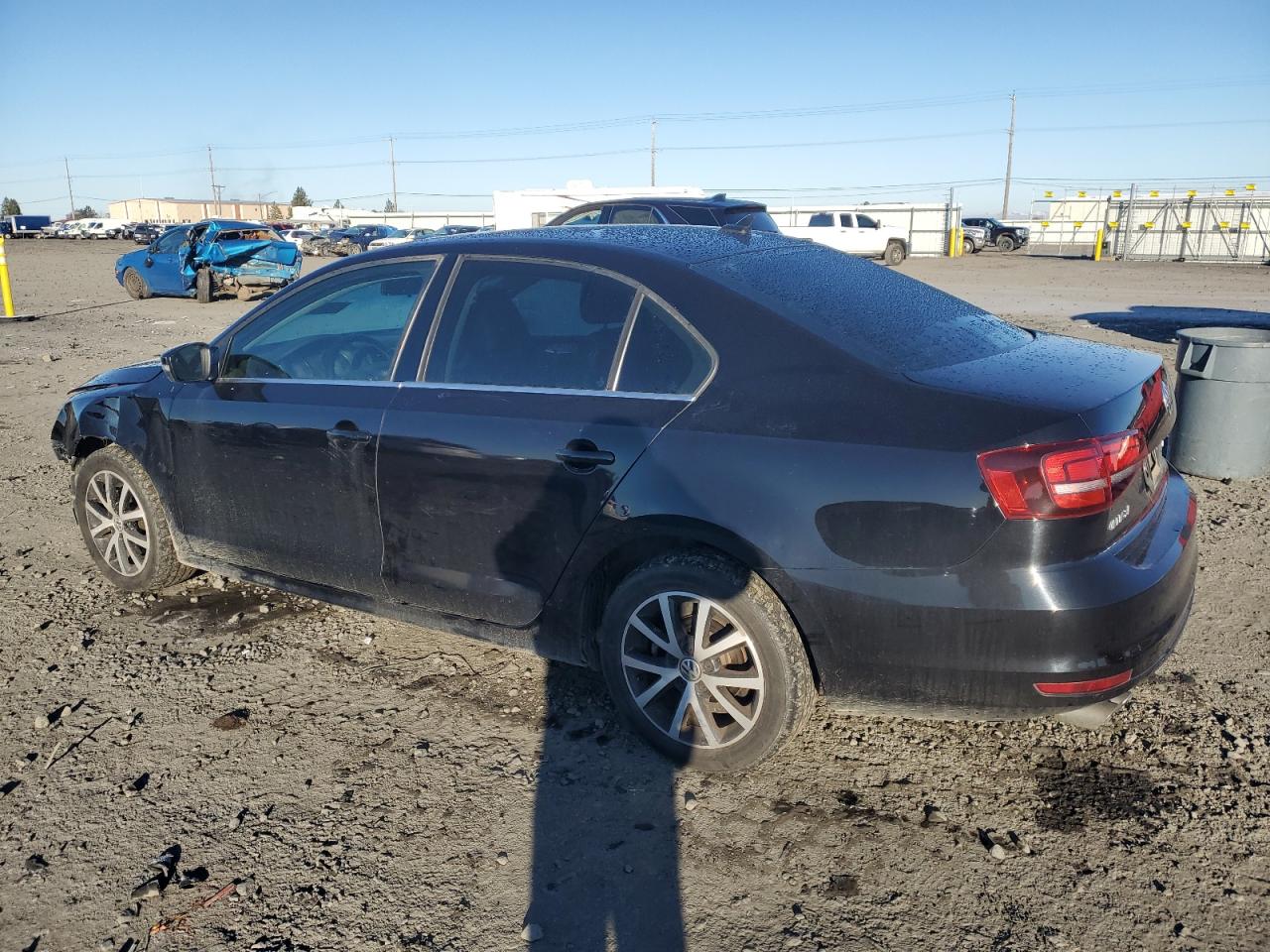 2017 Volkswagen Jetta - Image 2