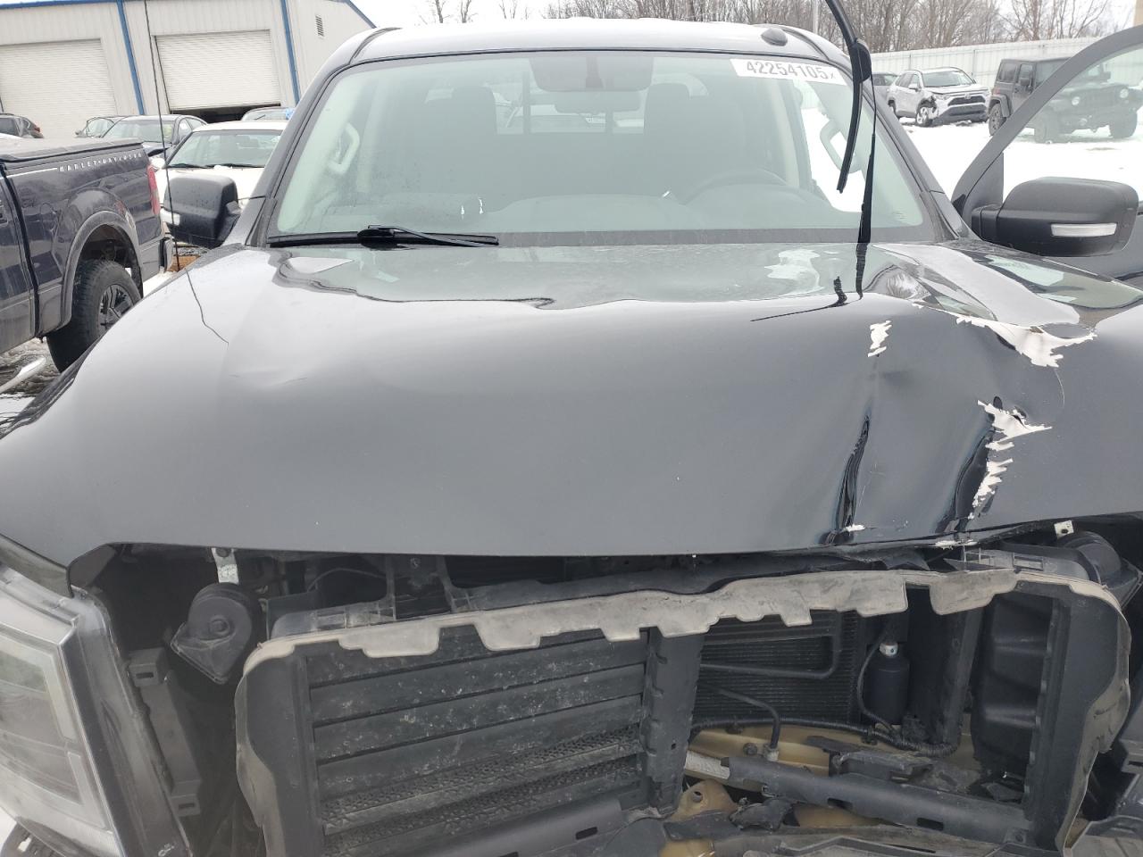 2019 Nissan Titan - Image 11