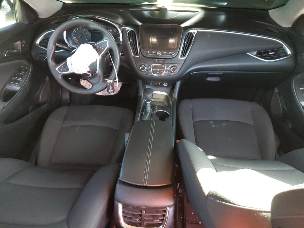 2021 Chevrolet Malibu - Image 8
