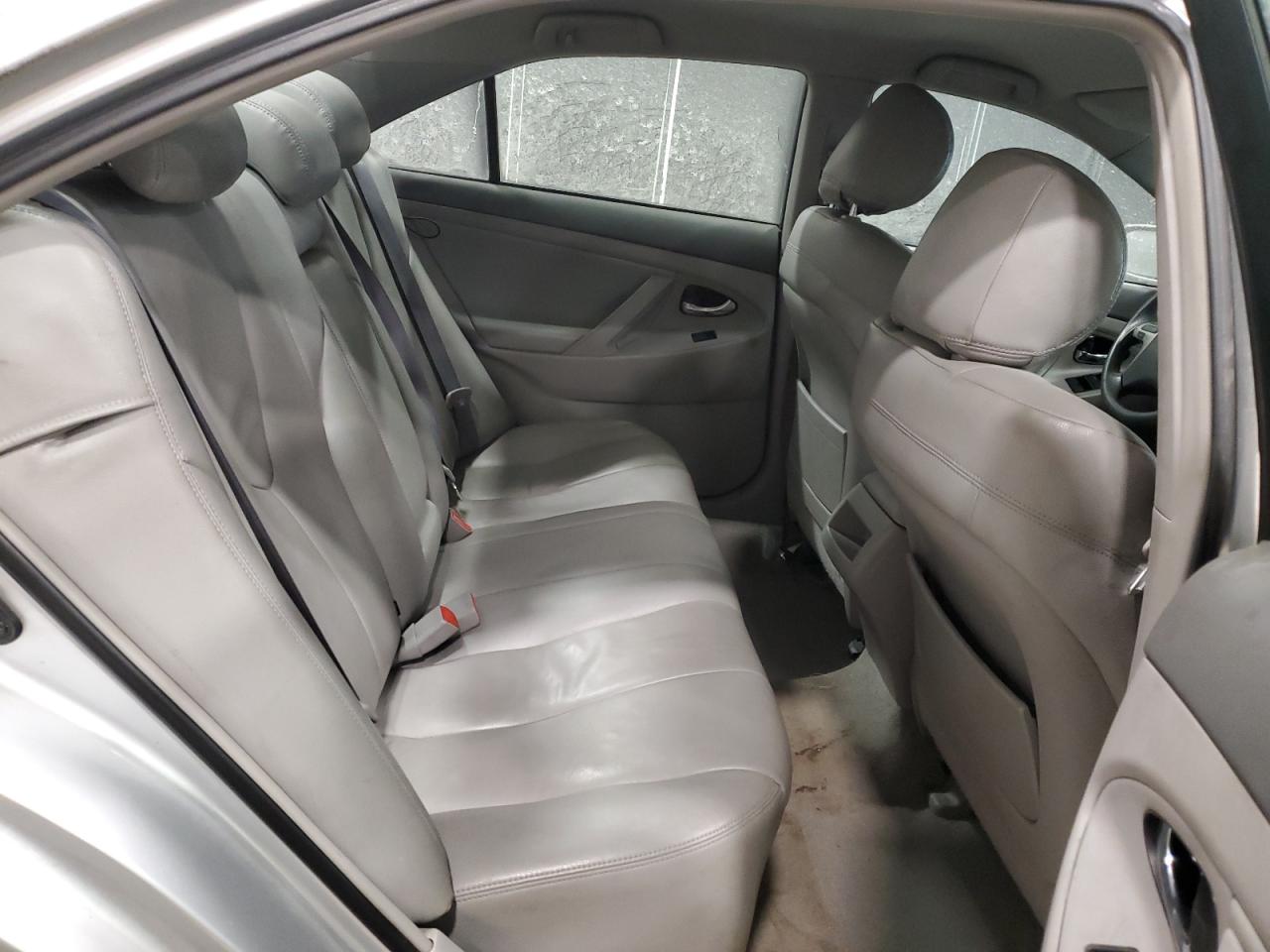 2007 Toyota Camry - Image 10