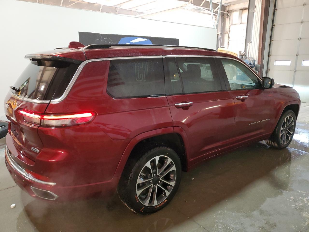 2021 Jeep Grand Cherokee - Image 3