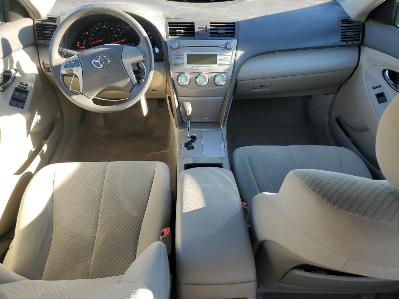 2009 Toyota Camry - Image 8