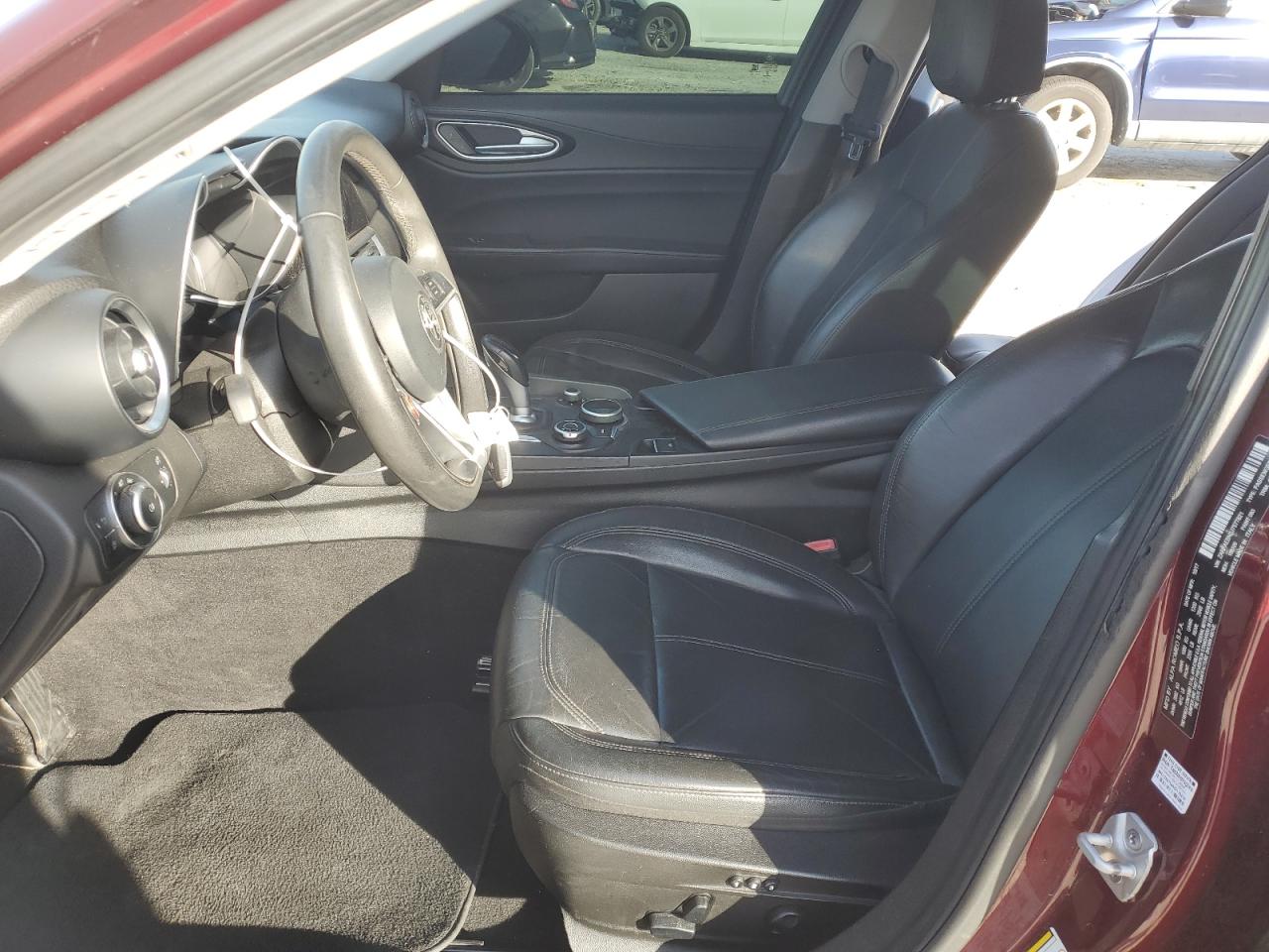 2018 Alfa Romeo Giulia - Image 7