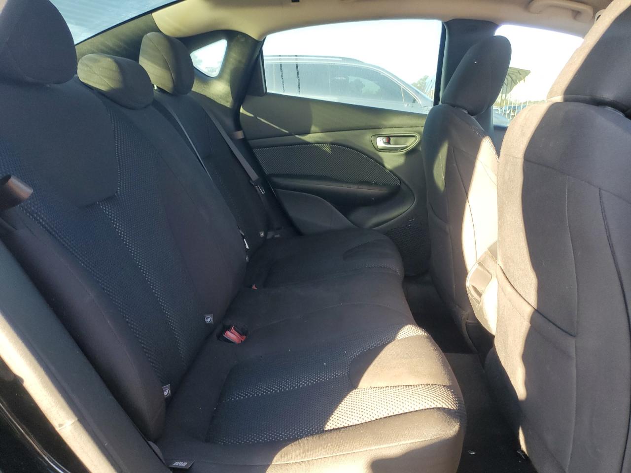 2015 Dodge Dart - Image 10