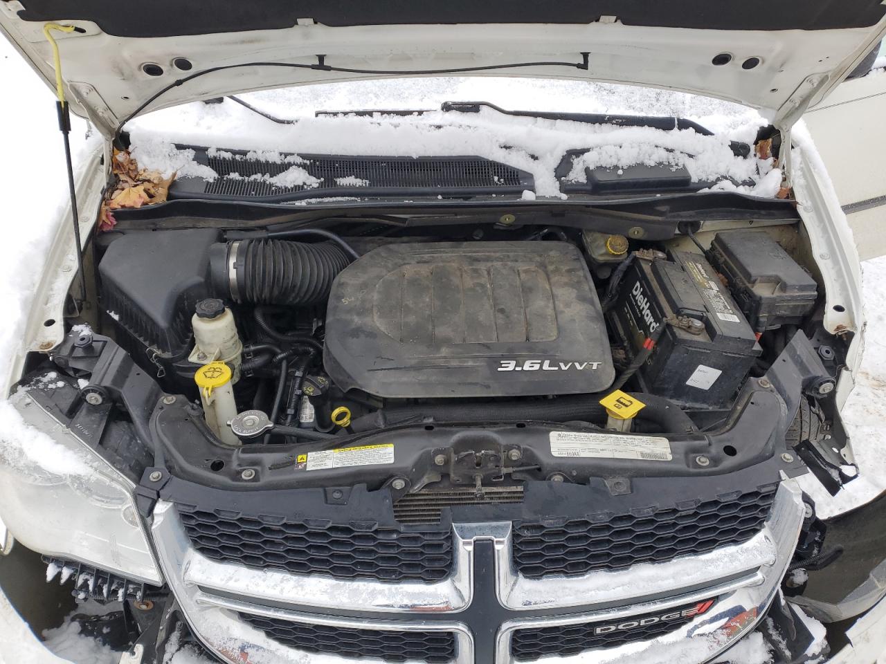 2012 Dodge Caravan - Image 12