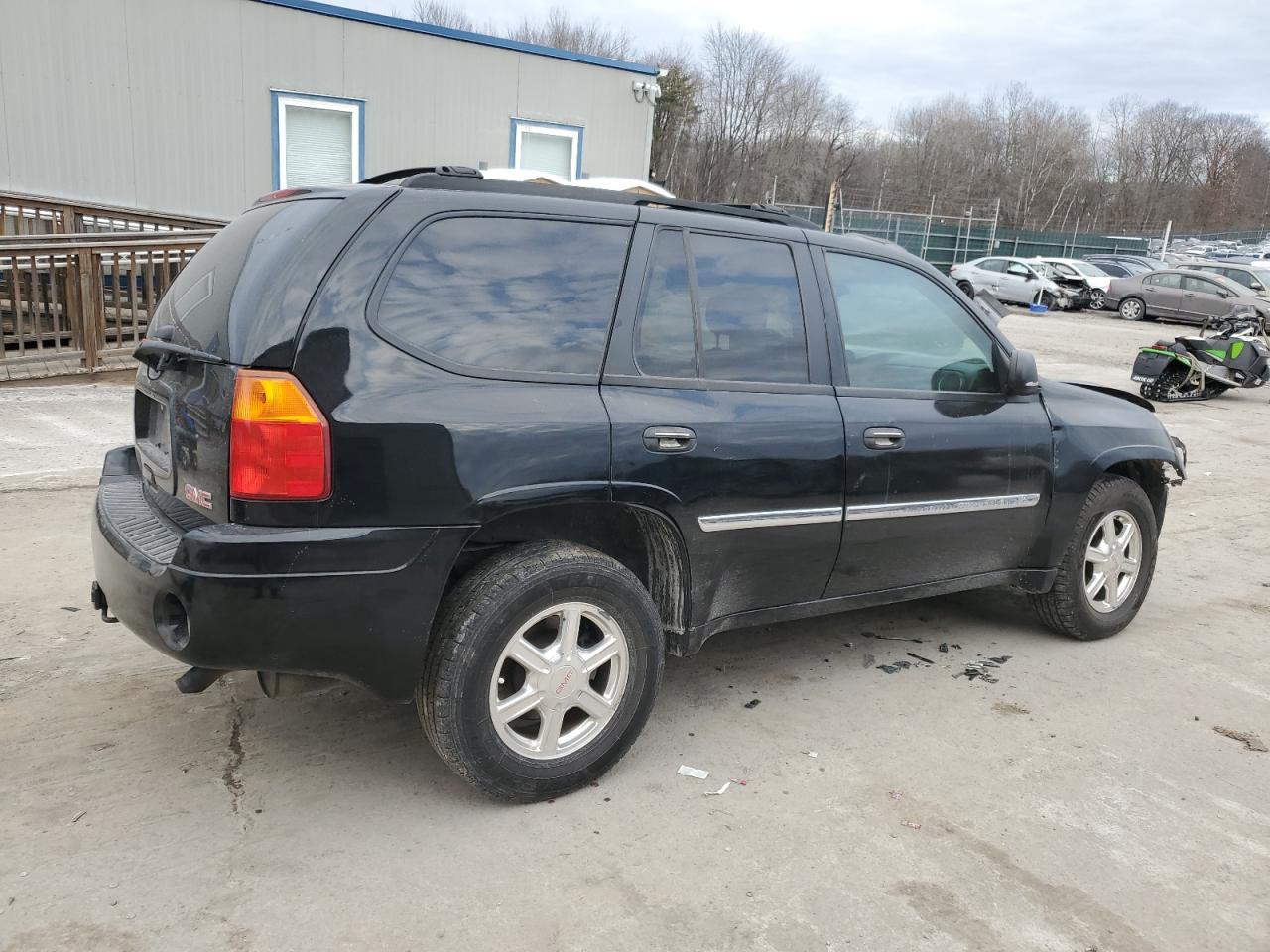 2008 GMC Envoy - Image 3