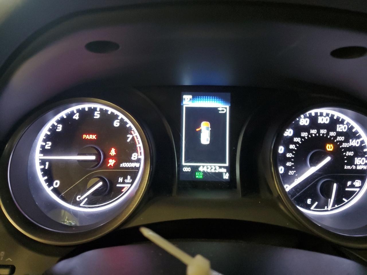 2022 Toyota Camry - Image 9