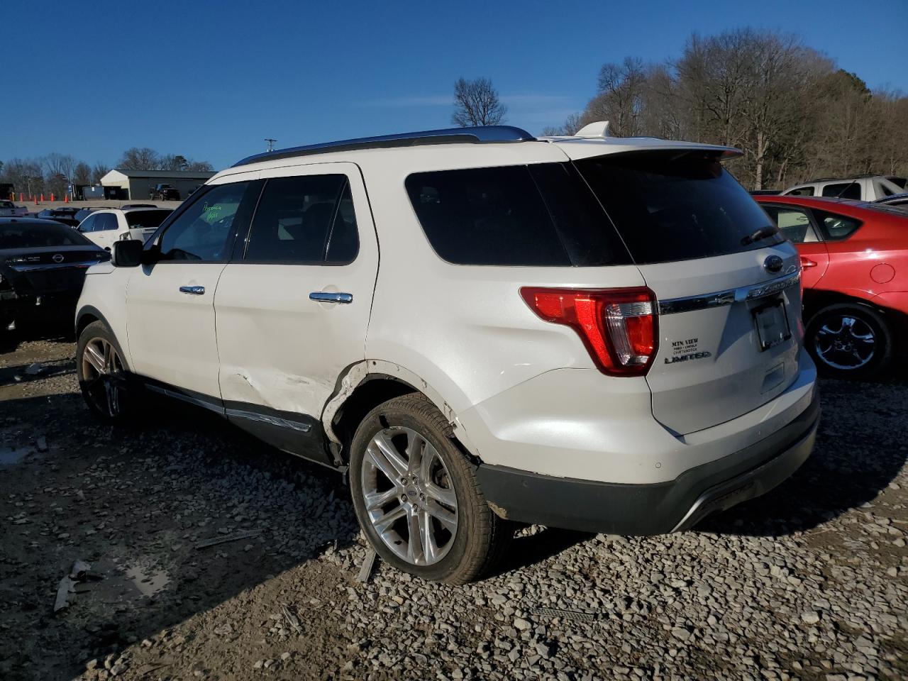 2016 Ford Explorer - Image 2