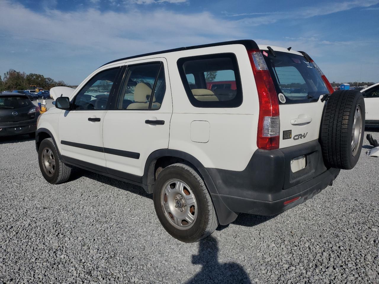 2005 Honda CR-V - Image 2