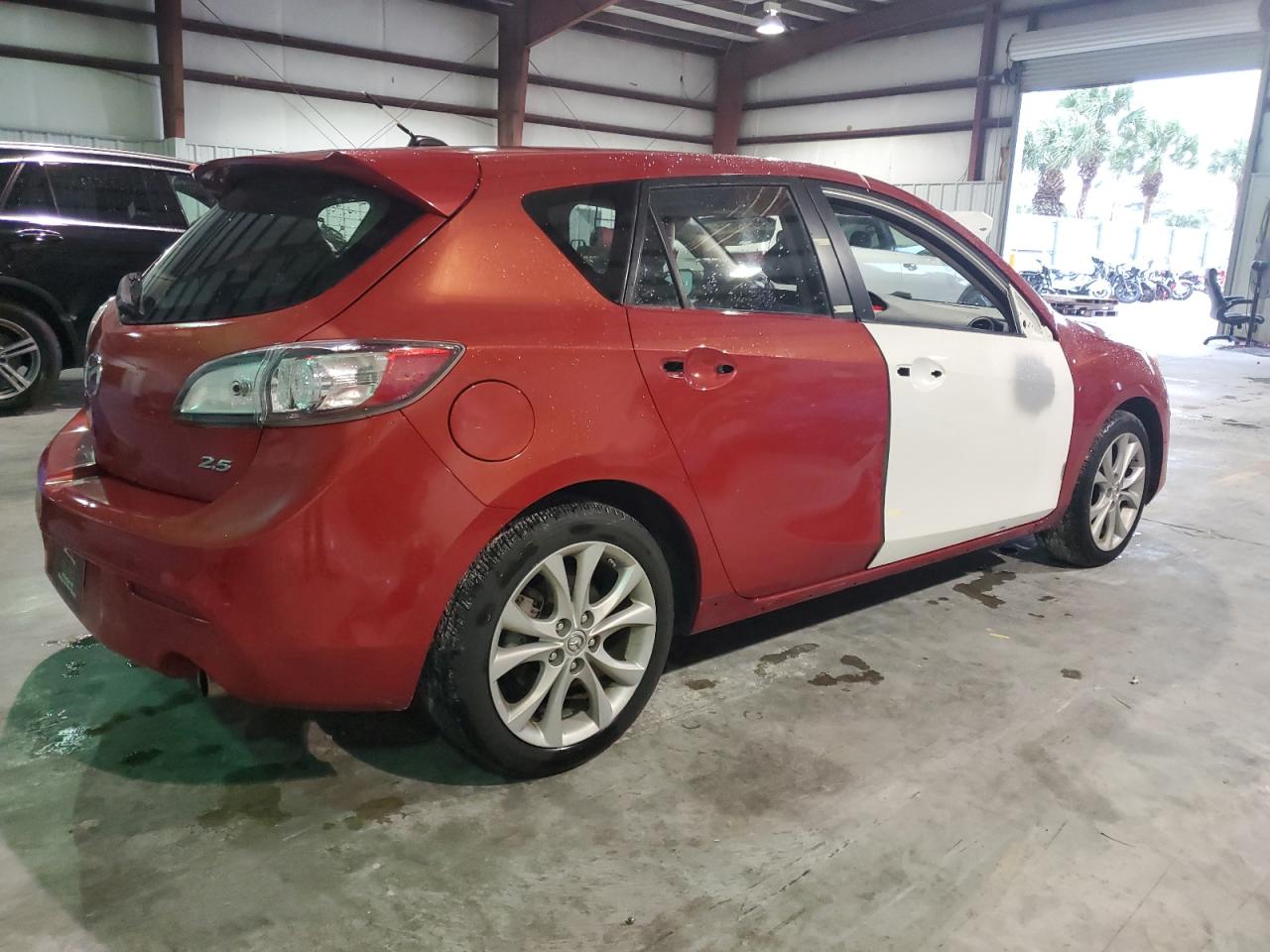 2011 Mazda 3 - Image 3