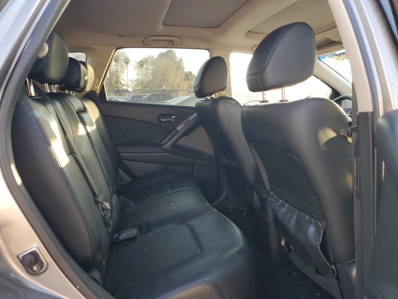 2010 Nissan Murano - Image 11