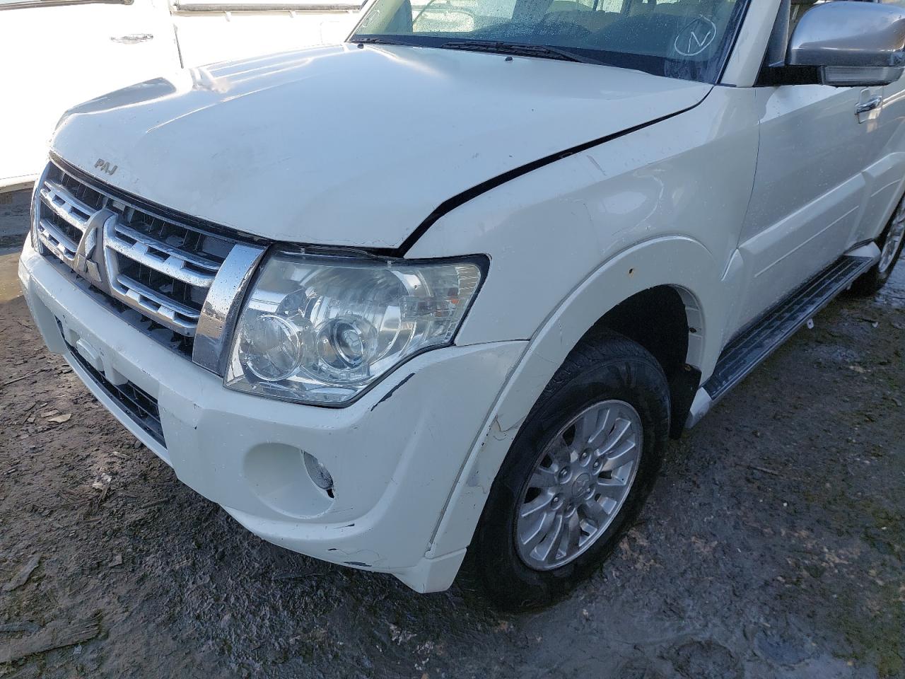 JMYLRV95WDJ700790 - 2013 Mitsubishi Pajero - #42265195