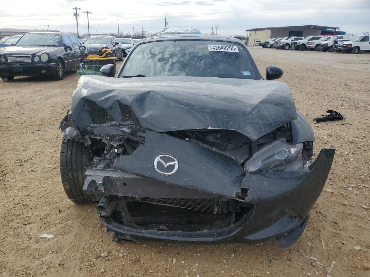 2017 Mazda MX-5 - Image 5