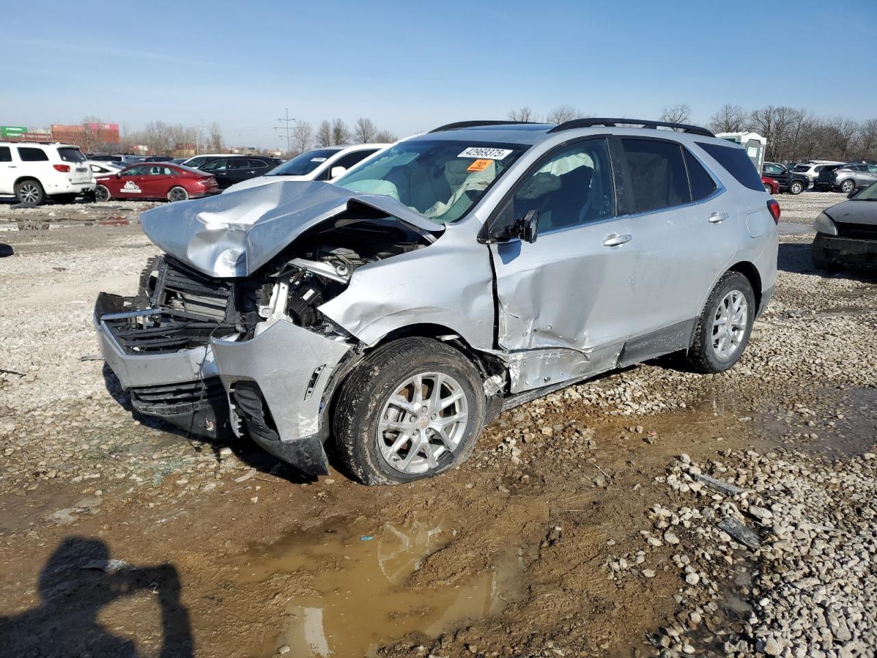 2022 Chevrolet Equinox - Image 1