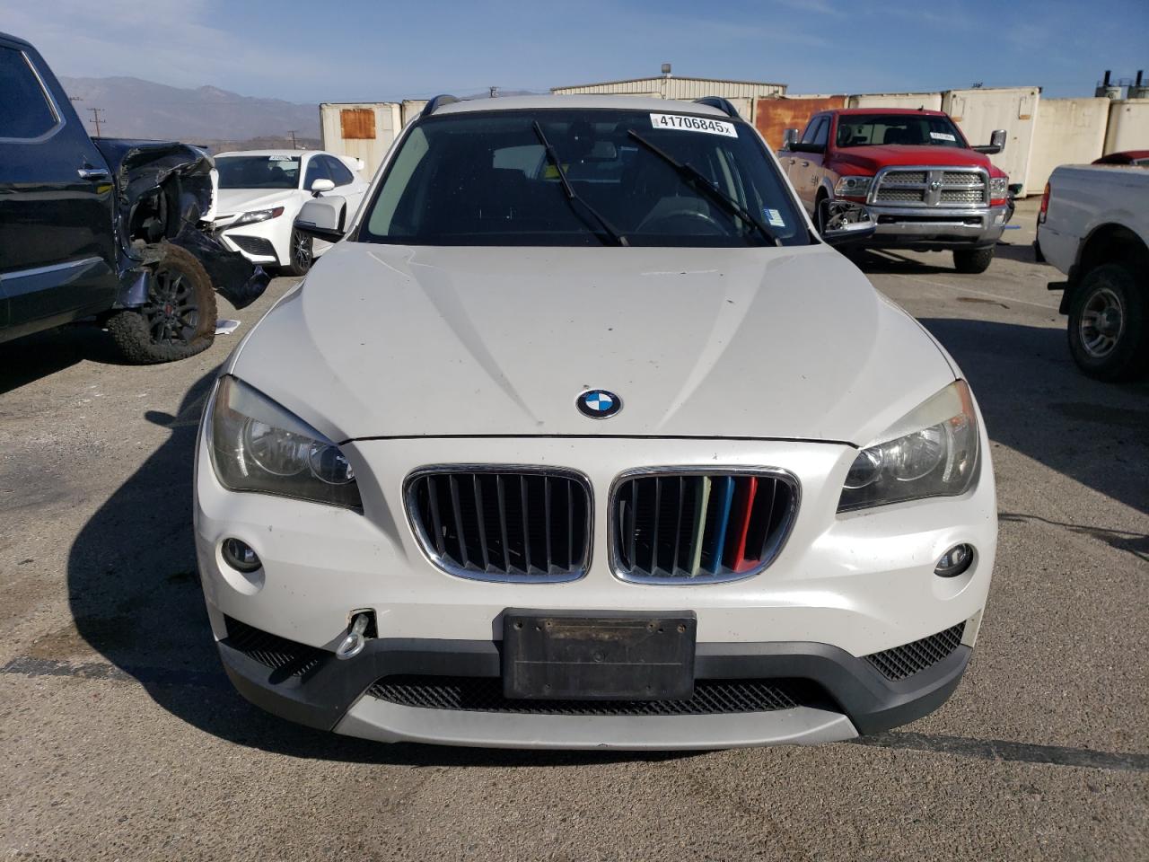 VIN WBAVM1C56EVW50238 2014 BMW X1 no.5