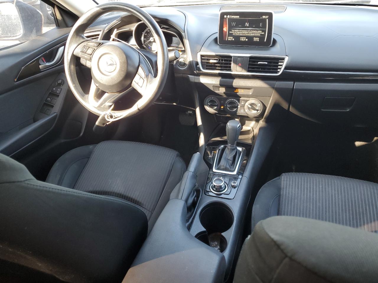 2016 Mazda 3 - Image 8
