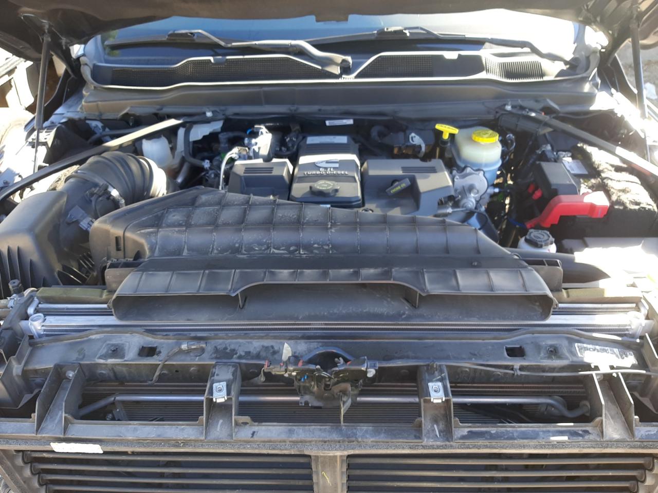 2020 RAM 3500 - Image 12