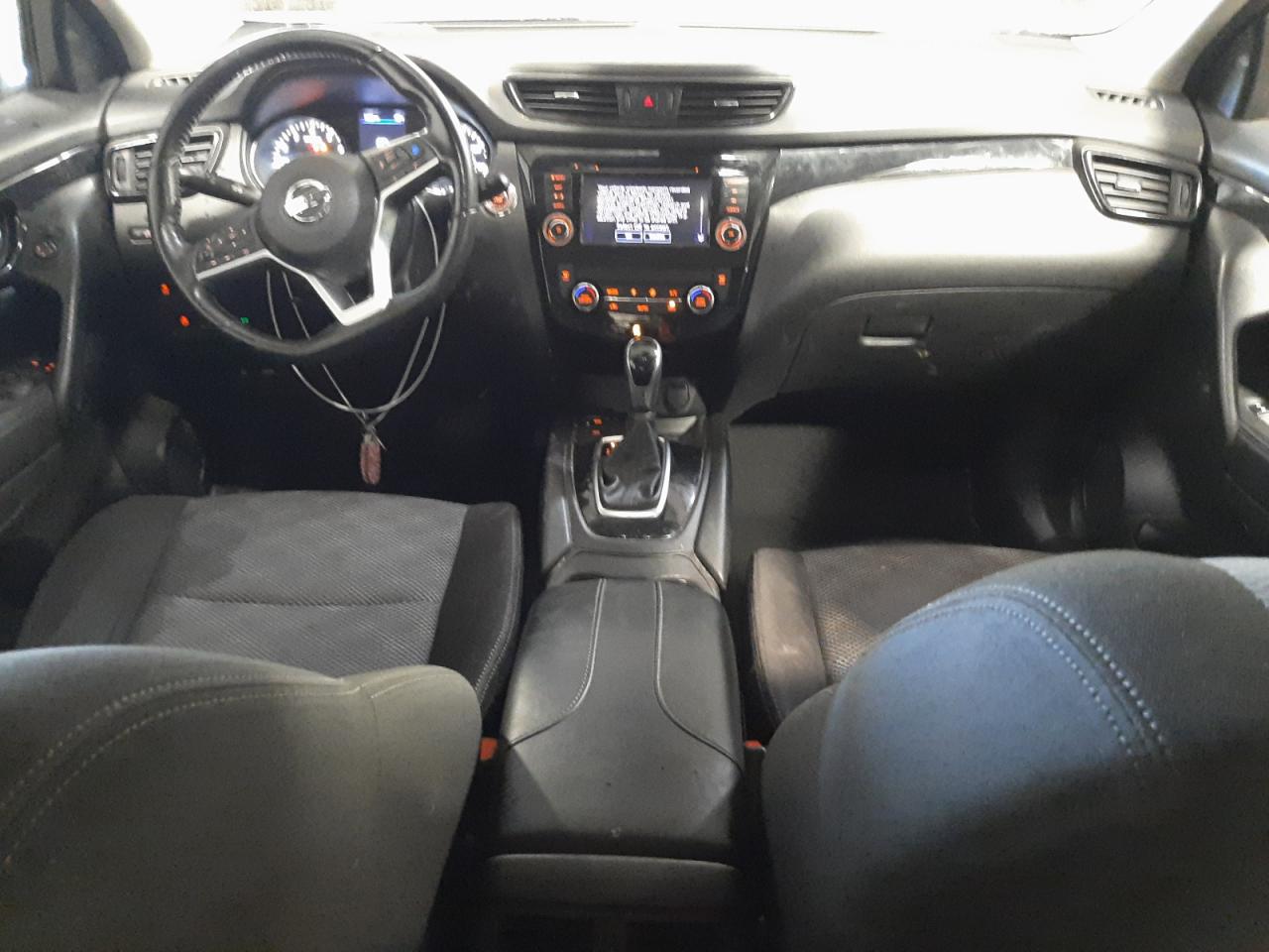 2019 Nissan Rogue - Image 8