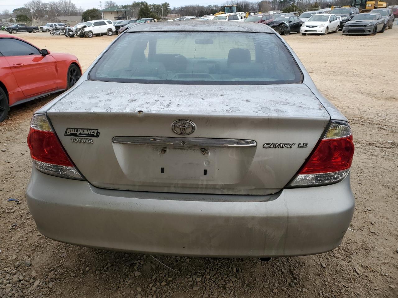 2005 Toyota Camry - Image 6