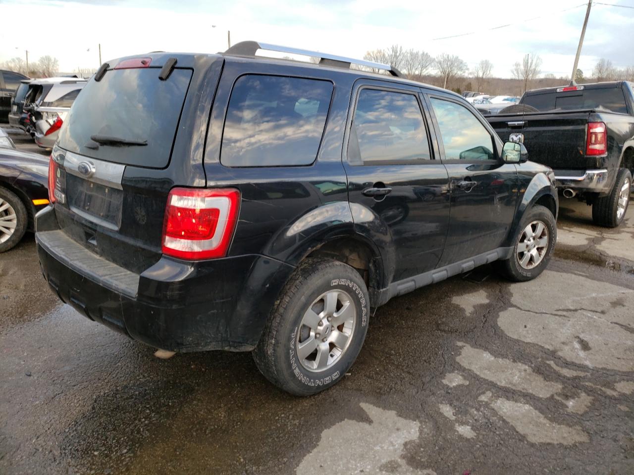 2011 Ford Escape - Image 3