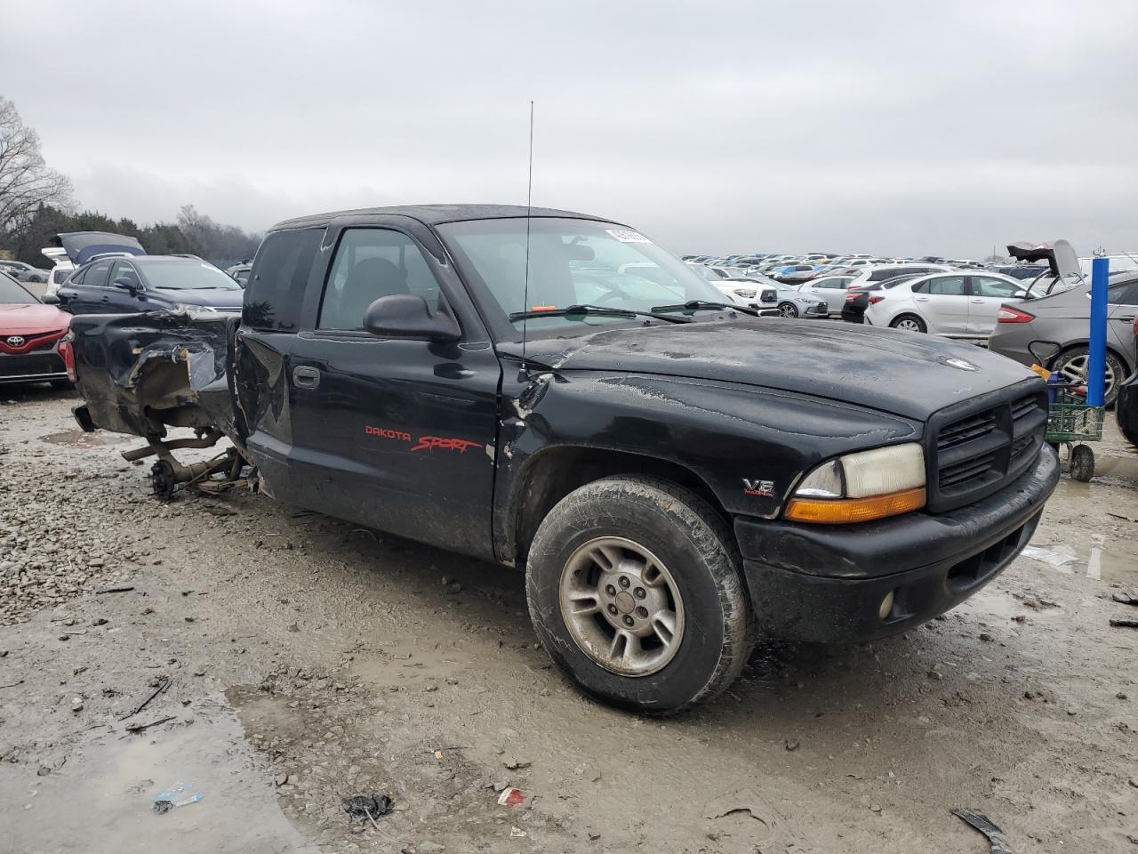 1999 Dodge Dakota - Image 4