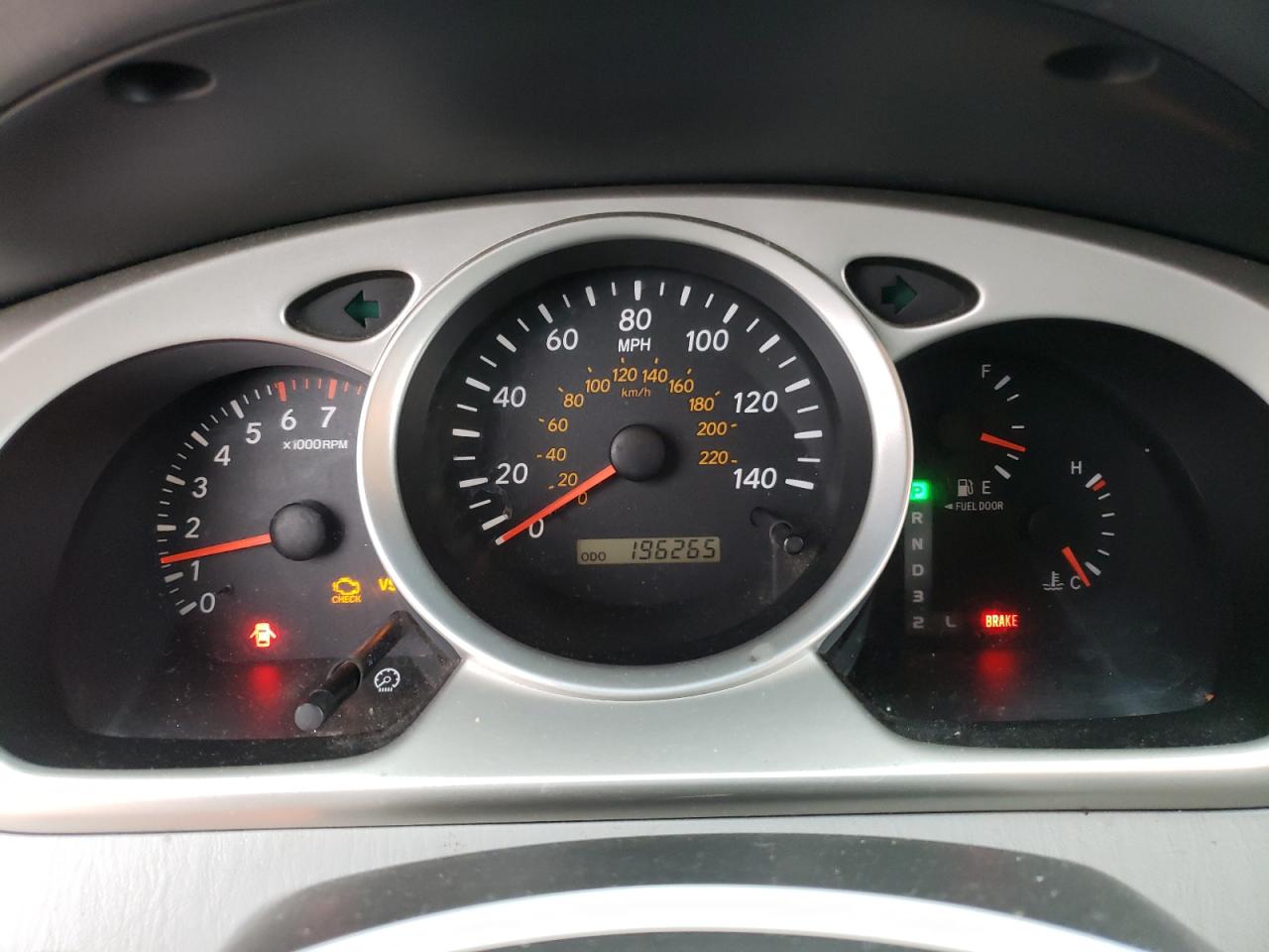 2005 Toyota Highlander - Image 9