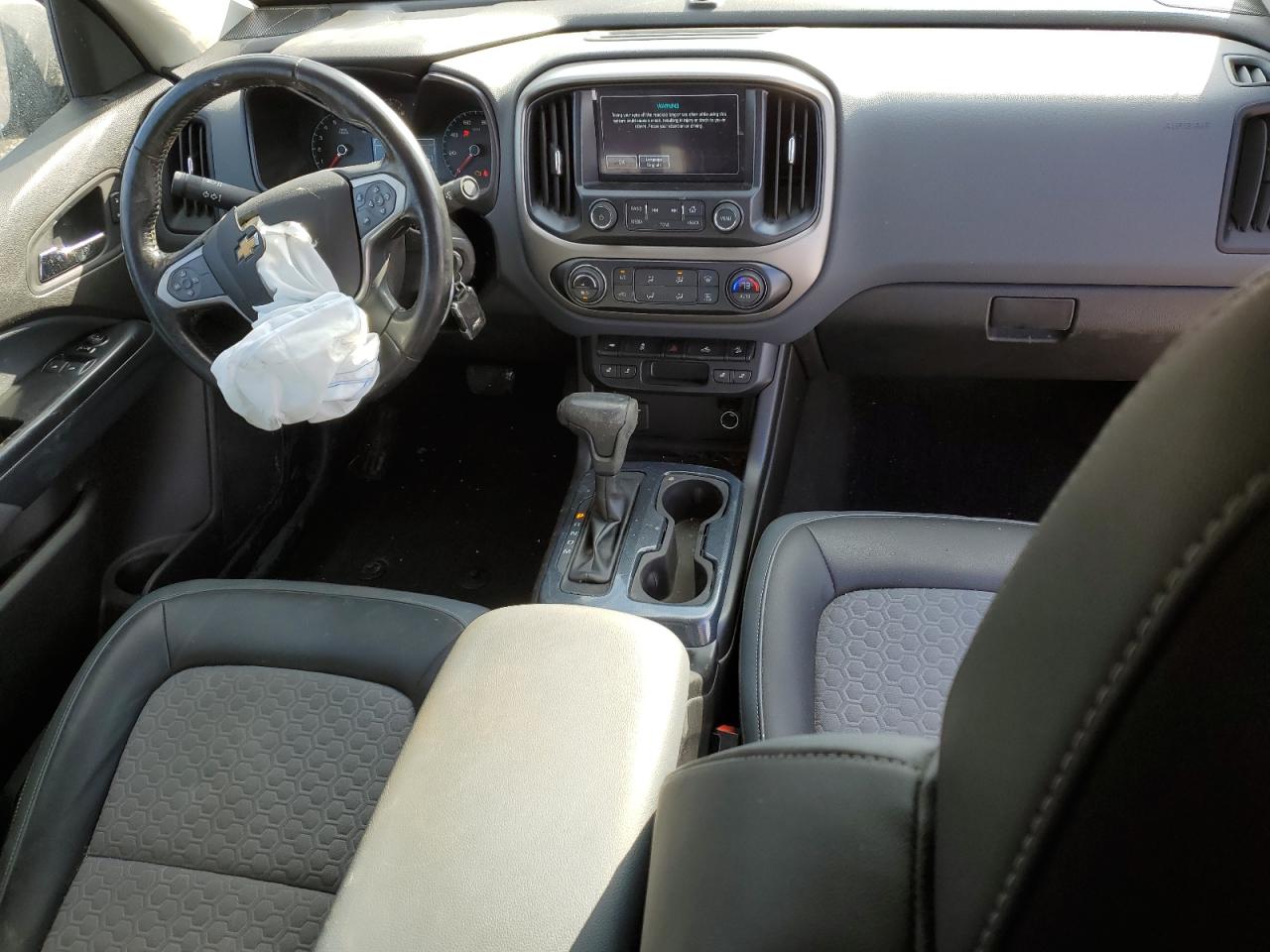2016 Chevrolet Colorado - Image 8