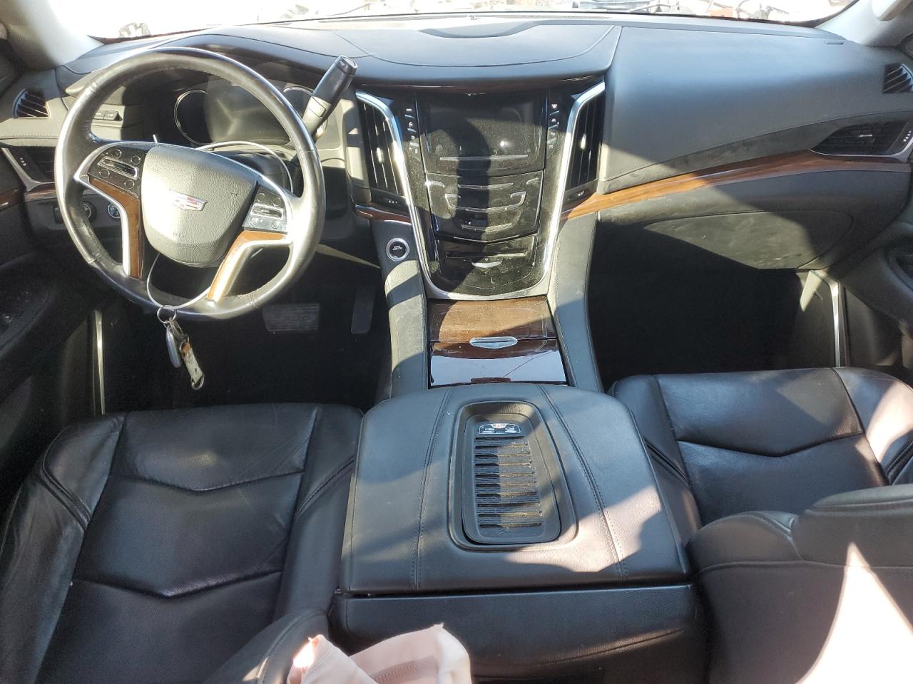2018 Cadillac Escalade - Image 8