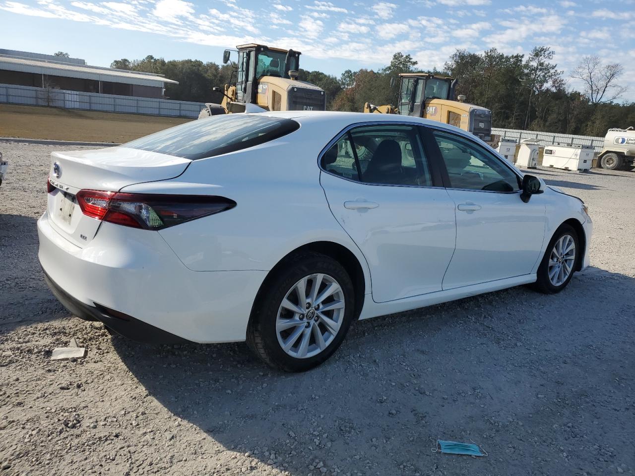 2022 Toyota Camry - Image 3