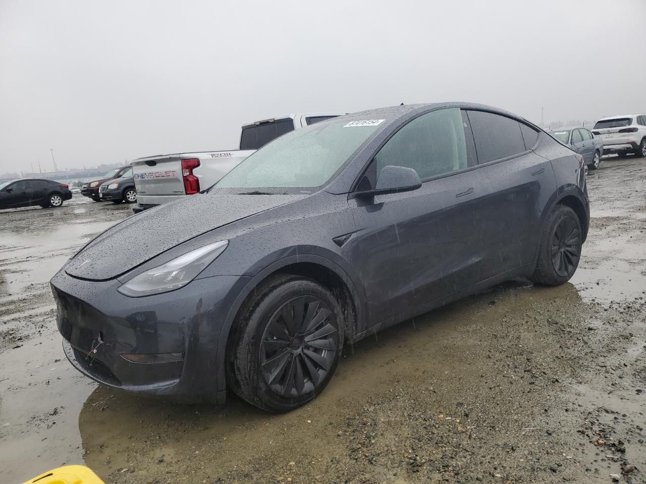 VIN 7SAYGDEDXRF055185 2024 TESLA MODEL Y no.1