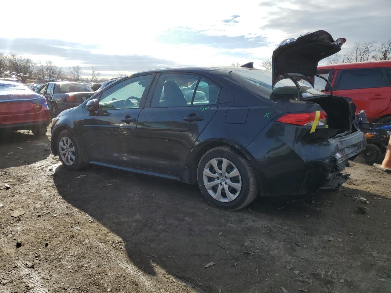 2021 Toyota Corolla - Image 2